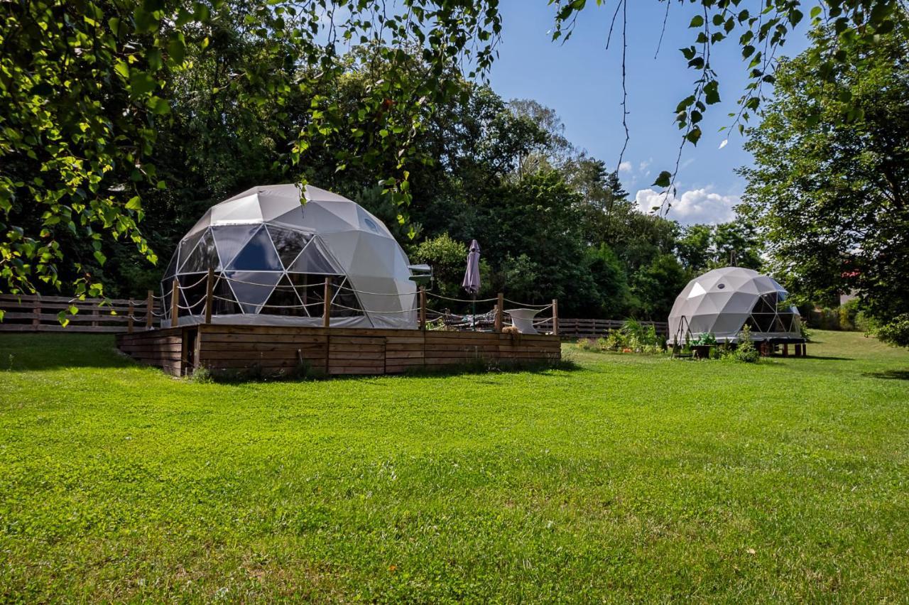 Glampingsantoczno Villa Luaran gambar