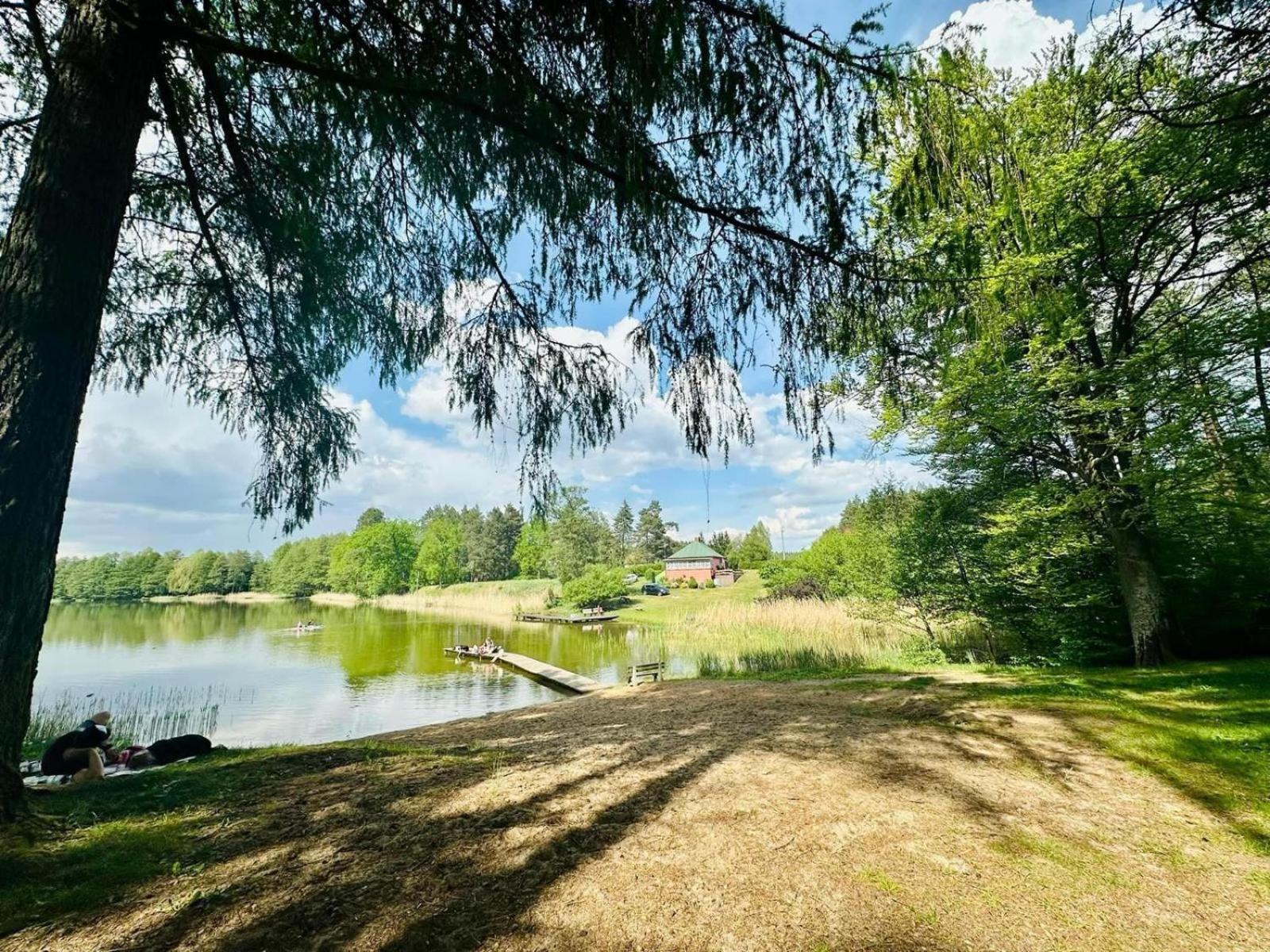 Glampingsantoczno Villa Luaran gambar